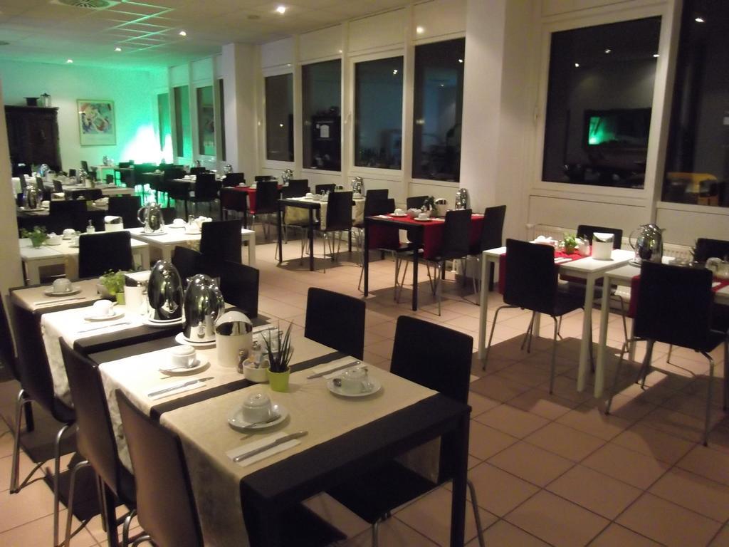 Businesshotel & Appartements Stuttgart-Vaihingen Exterior foto